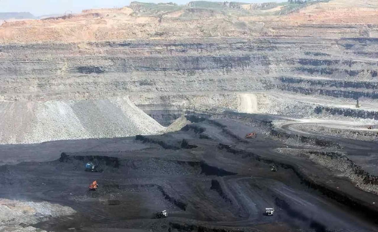 弹药库快空了，美军急找镓金属，中国手握关键钥匙

2025年3月初，美伊冲突突然