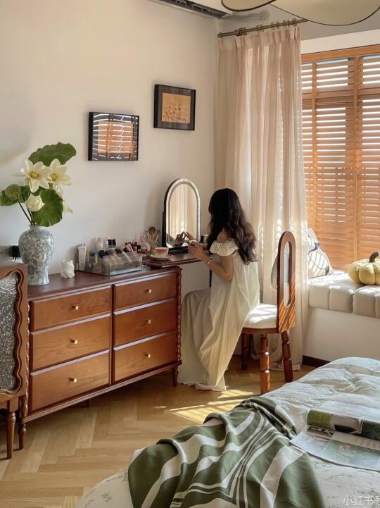 住在温柔的光里的小屋子里🌙