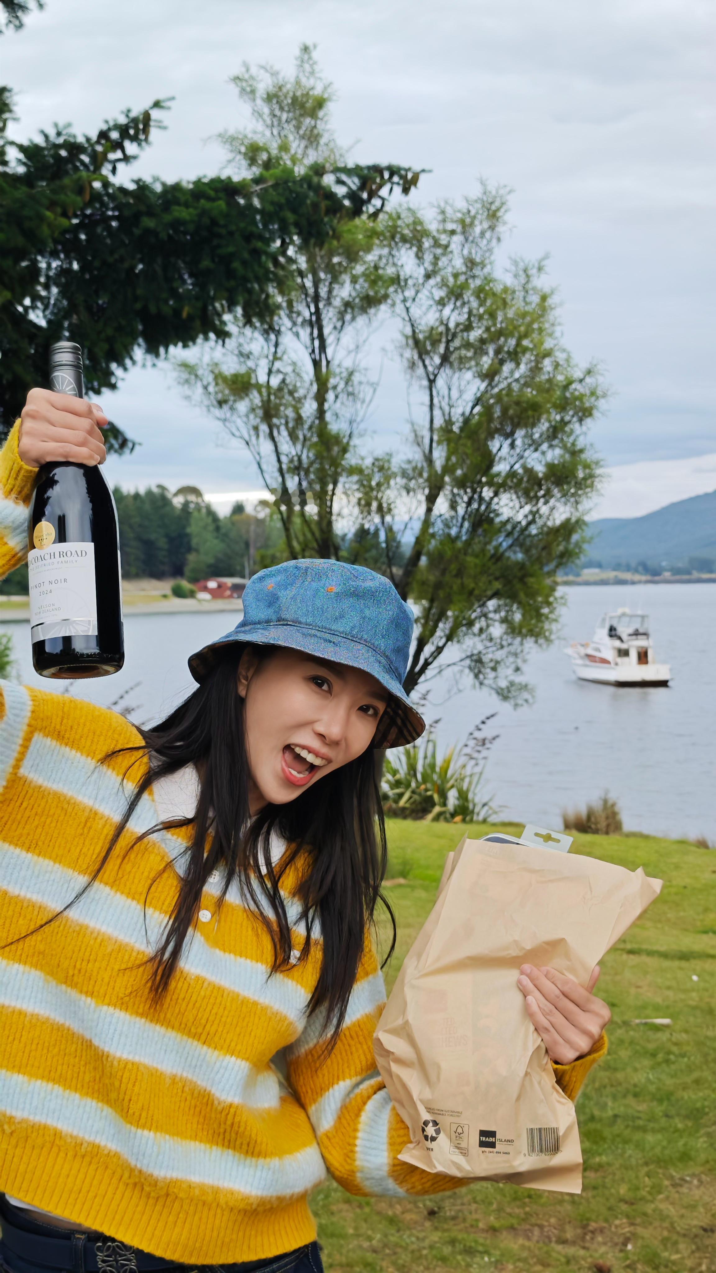 截止到目前20:18，今日只清醒了3个小时，我太能睡了