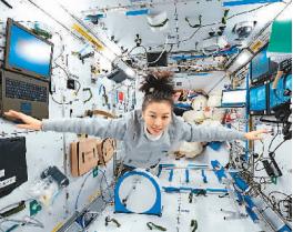 为啥中国空间站只能上3个人，而国际空间站却能达到十几人？说的直白一些，差别就是我