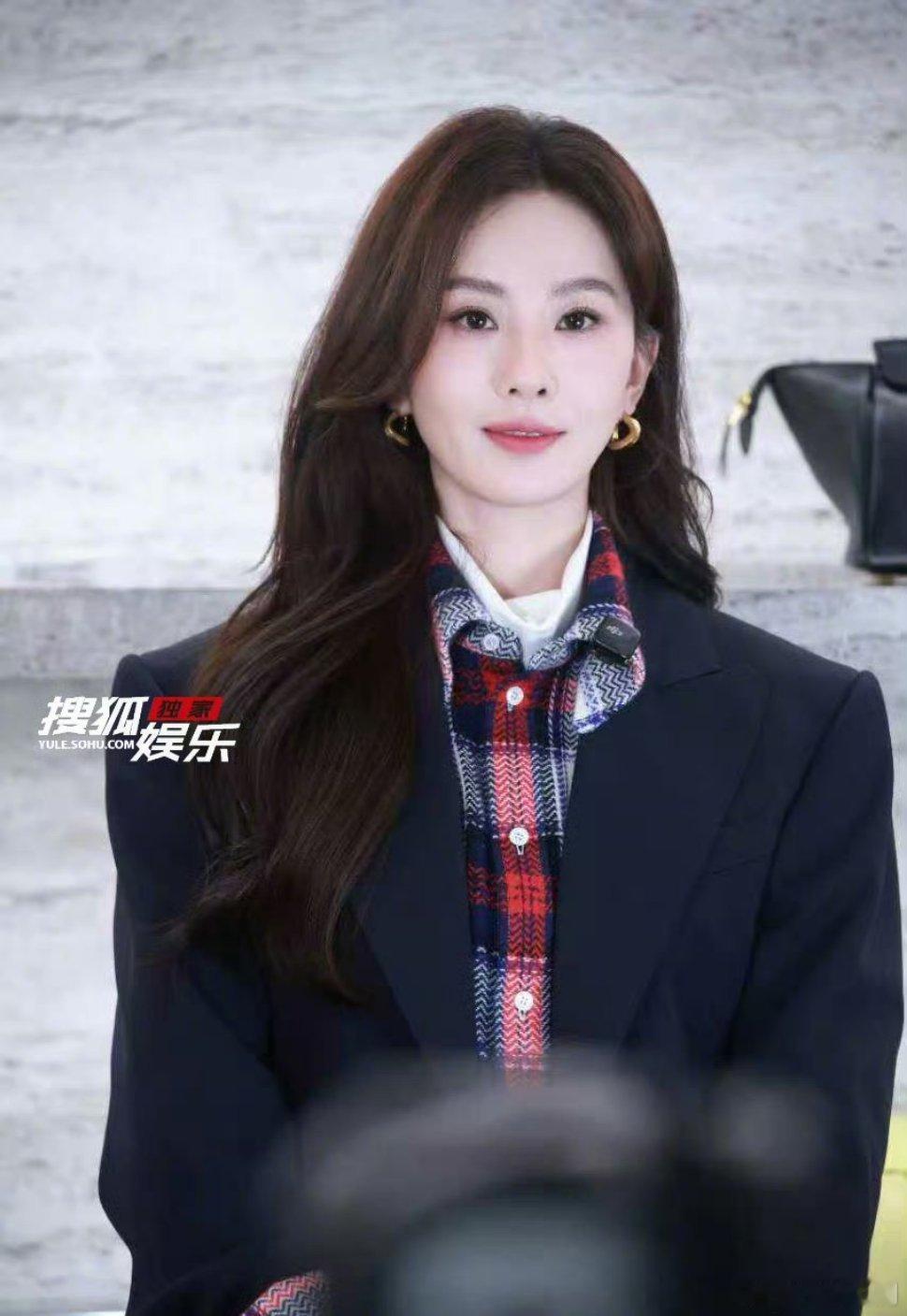 美丽的学院风——刘诗诗学姐！学姐确实能驾驭各种风格！ 