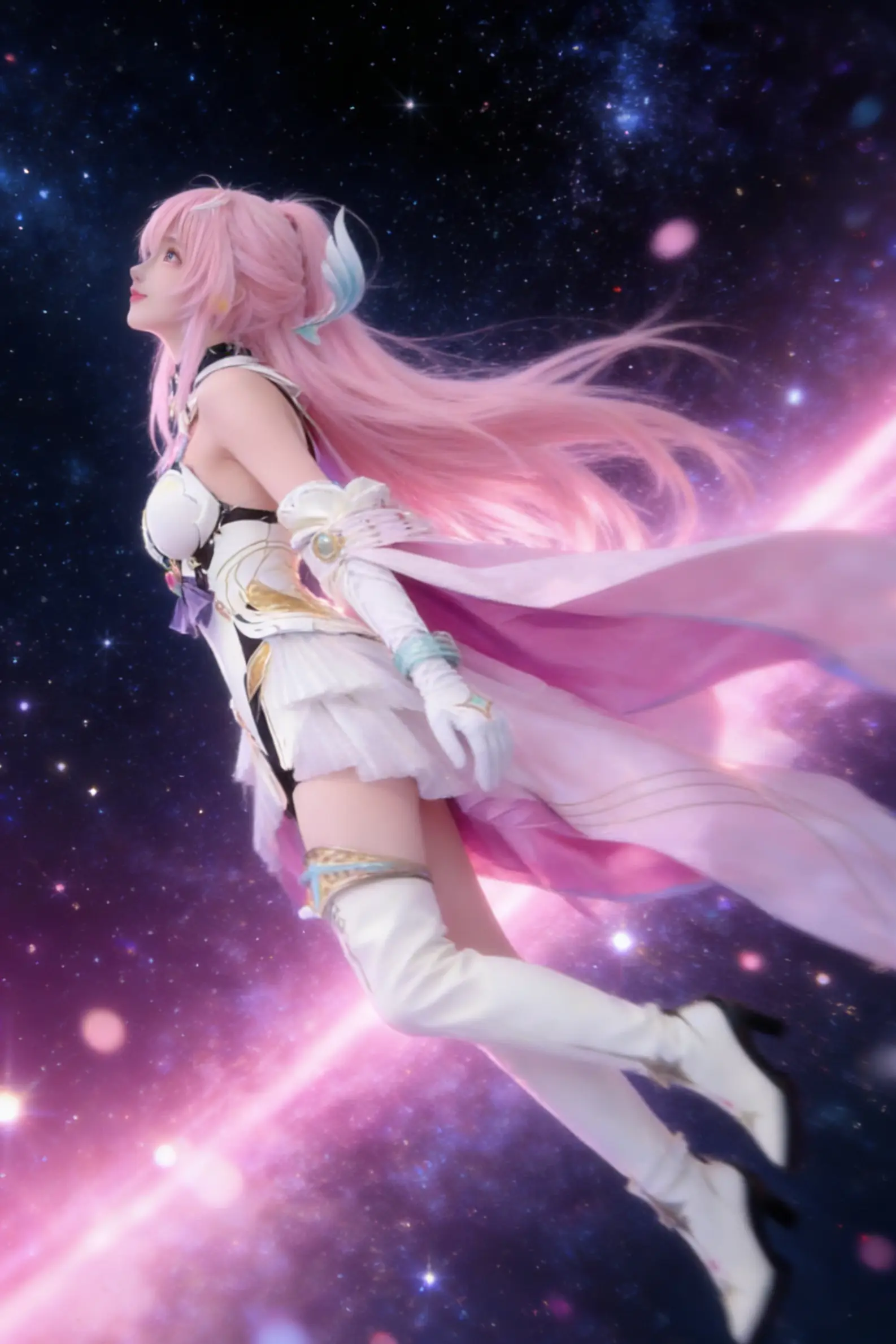 爱弥斯 鸣潮。    爱弥斯之后肯定会回来的~