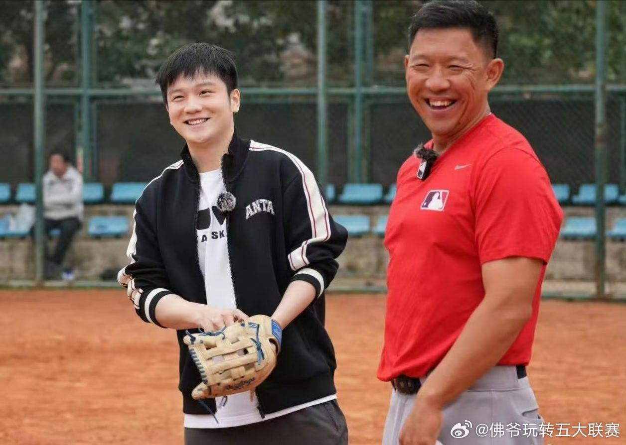 樊振东出任MLB中国区冠军荣耀大使！跨界打卡棒球赛场，助力2026美职棒新赛季启