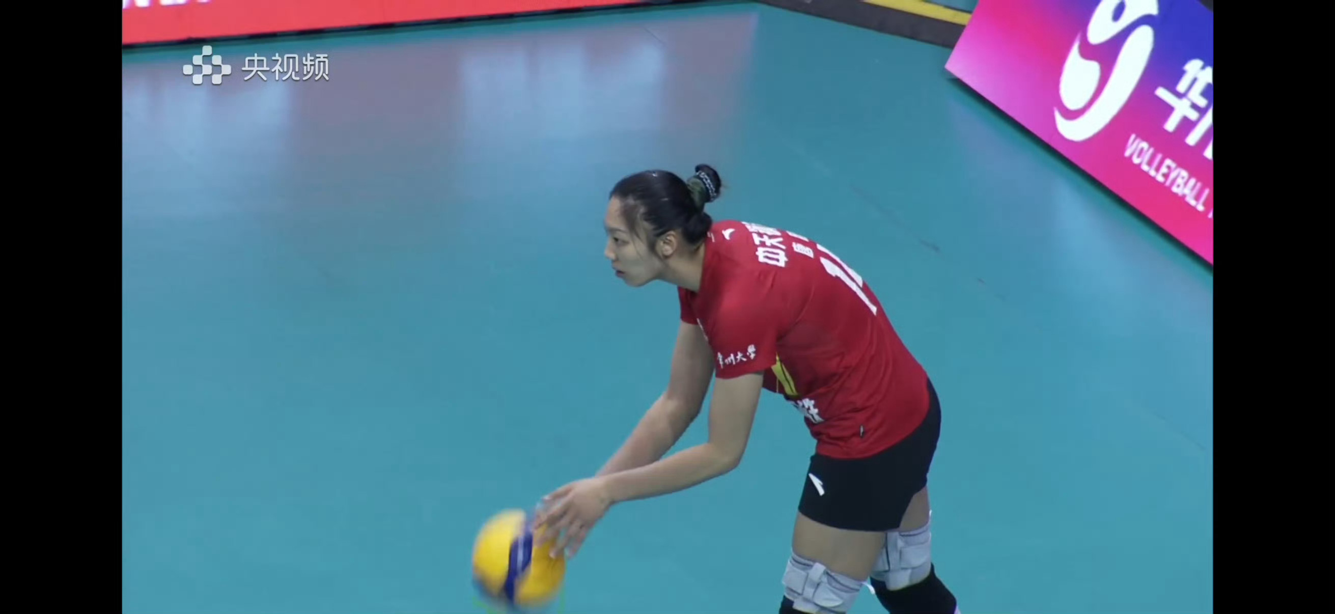 唐欣13分（28扣11中4失误4被拦，1发，28个一传2失误，29%到位率，12