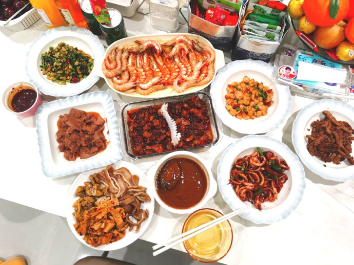 新的一年，我们都要继续和乒乓球缠缠绵绵~~~~~~~啊哈哈哈哈哈哈哈哈哈哈哈哈哈