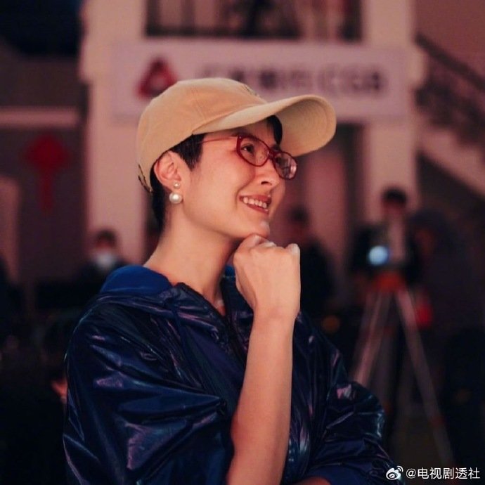歌手直播张泉灵去了歌手现场 是谁惊喜值拉满！张泉灵亲临歌手2026直播现场，不知