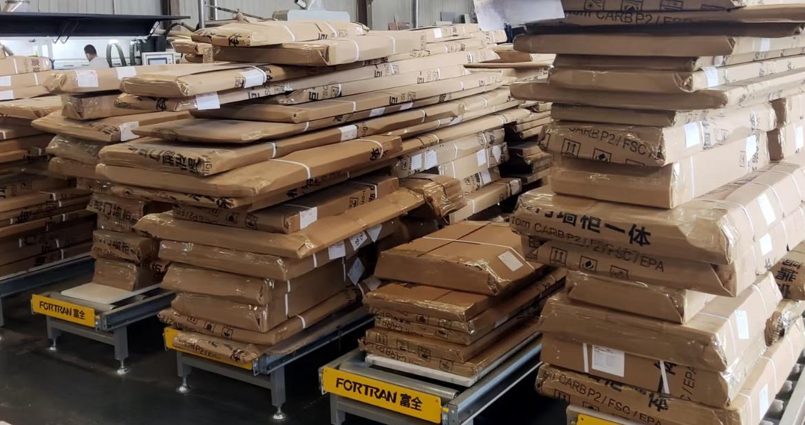 订单来了就开足马力，没单就停机保养，这年头干制造的，谁不是边看订单边掐表过日子？