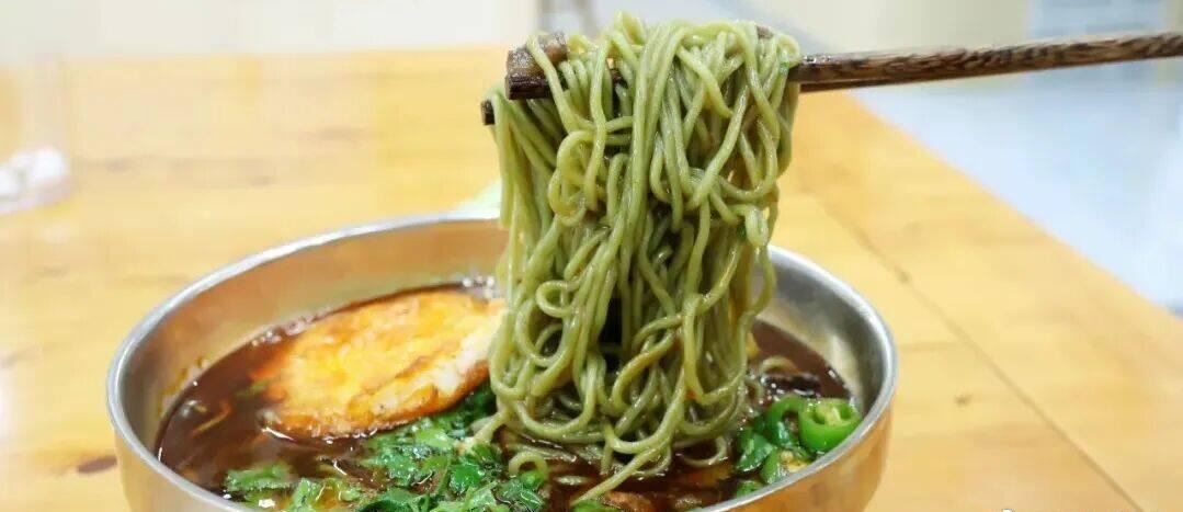 晚安铜仁好好吃饭，好好生活，把平凡的日子过得有温度。心有所安，便不惧风雨；三餐温