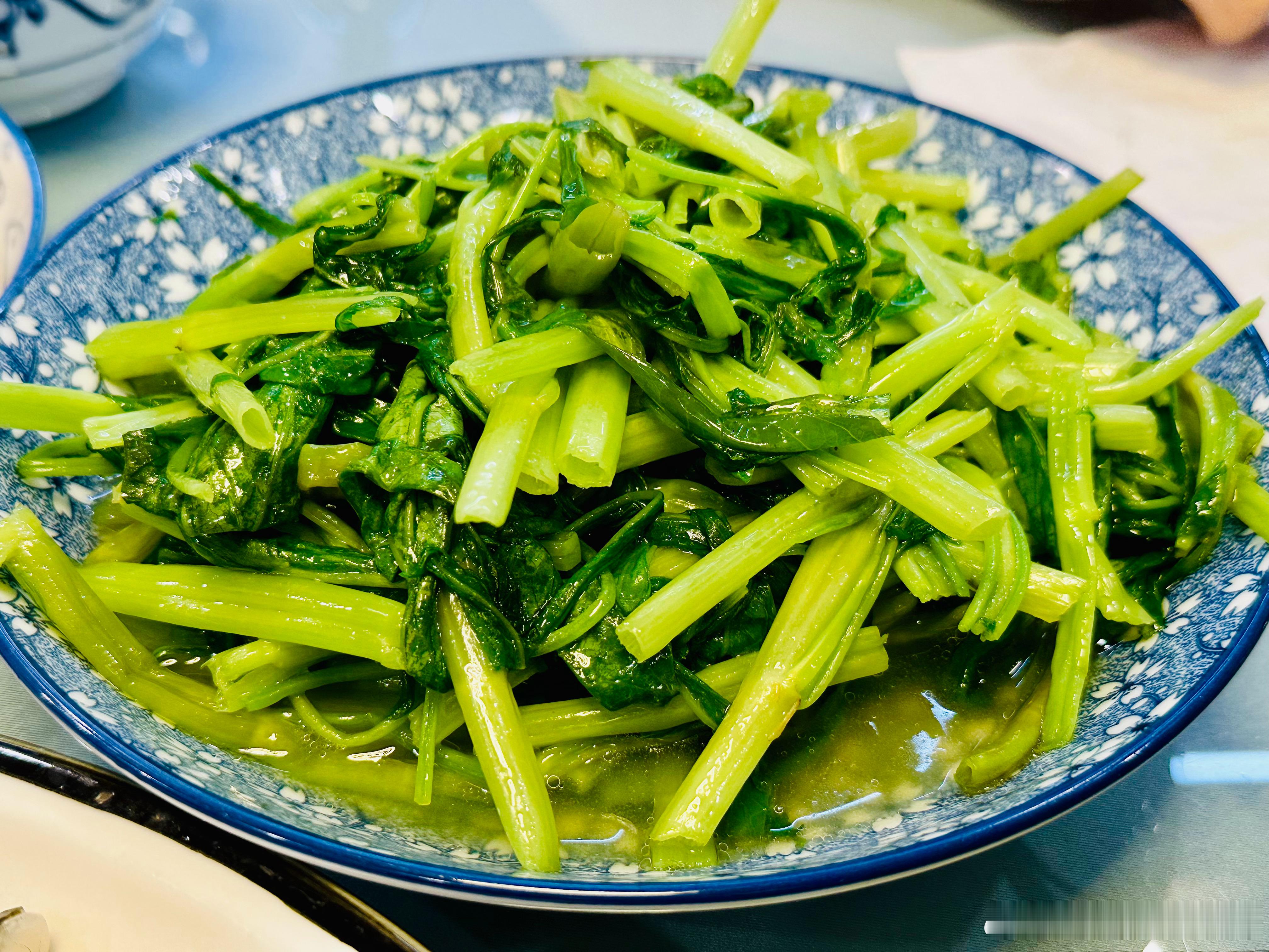 有朋自远方来不亦乐乎 家宴！鱼🐟虾🦐蟹🦀，都有！ 