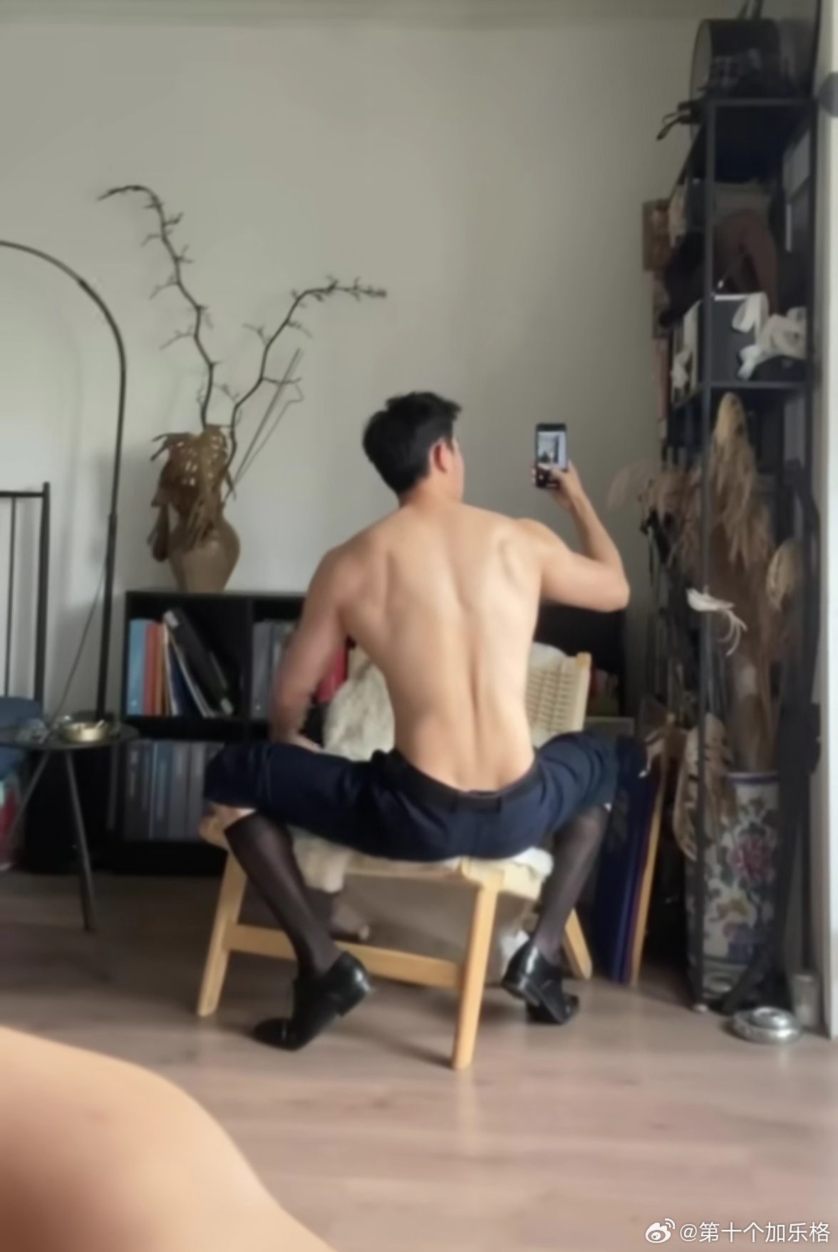 穿这种长筒丝袜舒服吗？ 