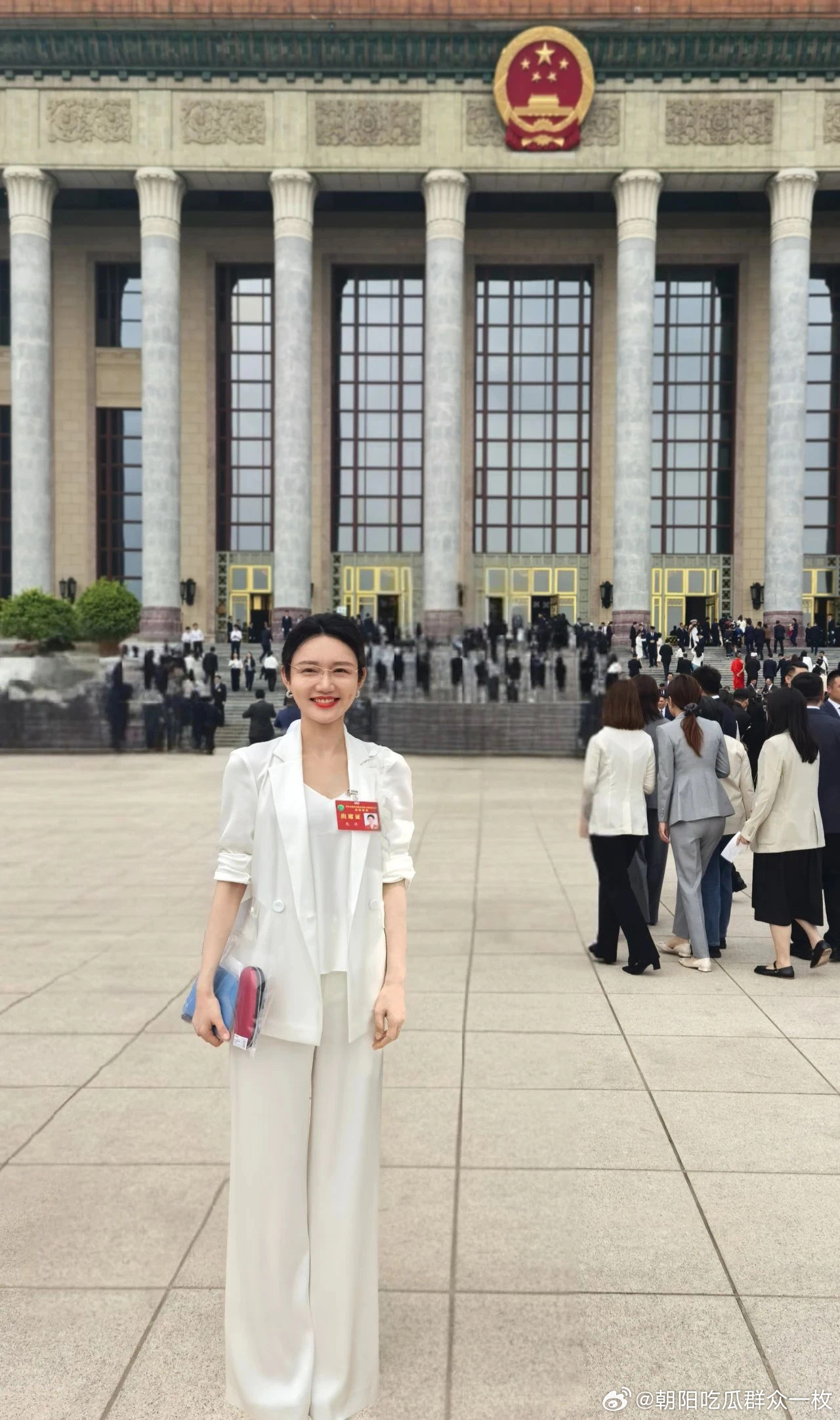 据总台之声报道，中央广播电视总台总编室综合频道龙洋、视听新媒体中心杨娜、浙江总站