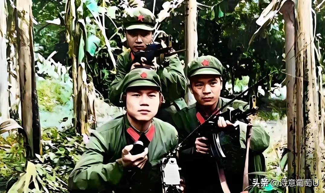 2000年，我去他住的县城办事，顺路就去探望转业多年的老连长。推开门，屋里光线有