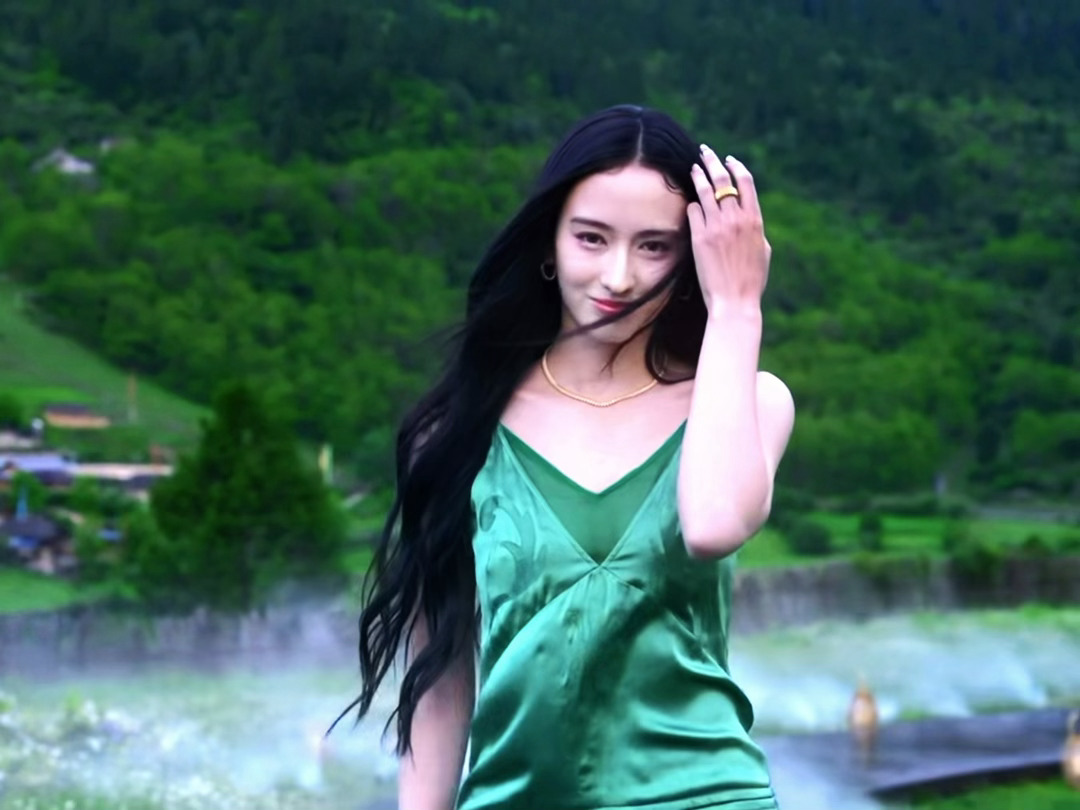 李宛妲完全是森林的女儿 
