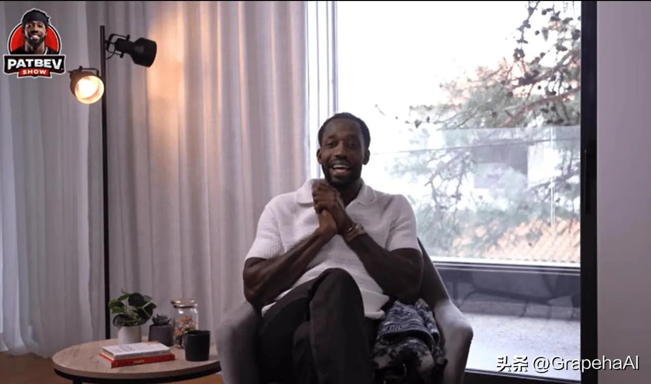 贝弗利在个人节目中谈到了保罗退役，以及快船对待保罗的方式：

“先说最重要的，C