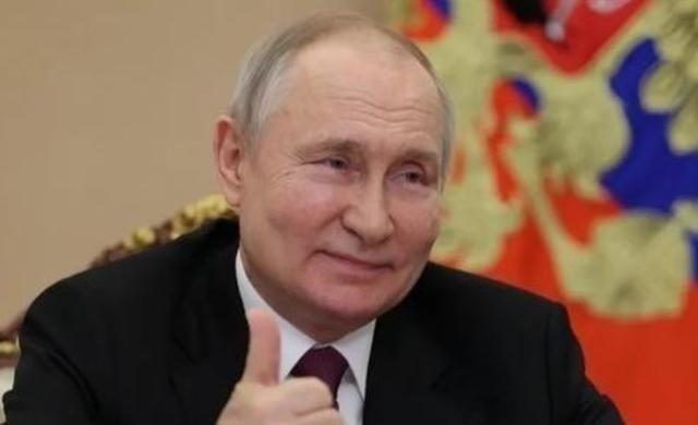 普京曾被问中国在建第四艘航母担不担心，普京：我为什么要担心？中国造航母和美国目的