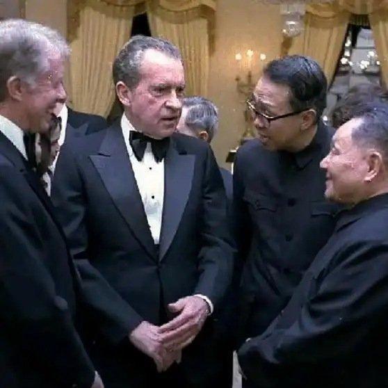 《载入史册一刻，1979白宫国宴现场，美国总统卡特高规格接待邓小平副总理邓小平新