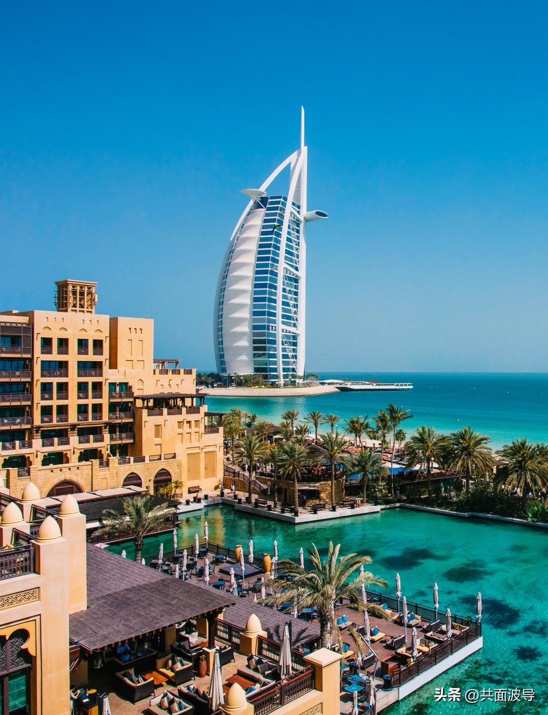 错怪伊朗了，向伊朗道歉，伊朗表现还可以，战斗力全开，基本上把中东地区的所有美军基