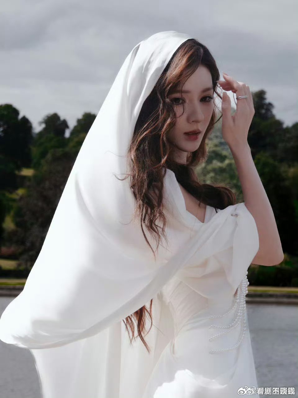 张予曦唯粉 不知道 只知道我姐姐很美 张予曦就是建模BJD娃娃 