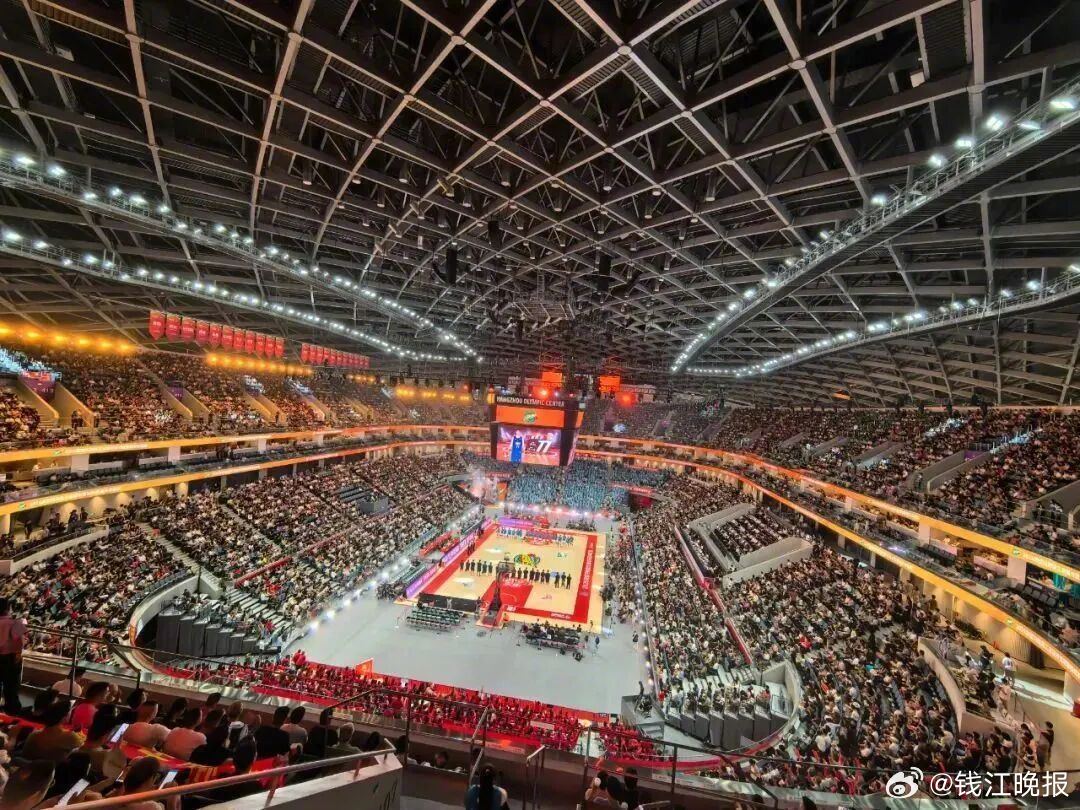 【#浙BA带动25亿元消费#】12月12日，浙BA促消费工作经验交流会议在诸暨召