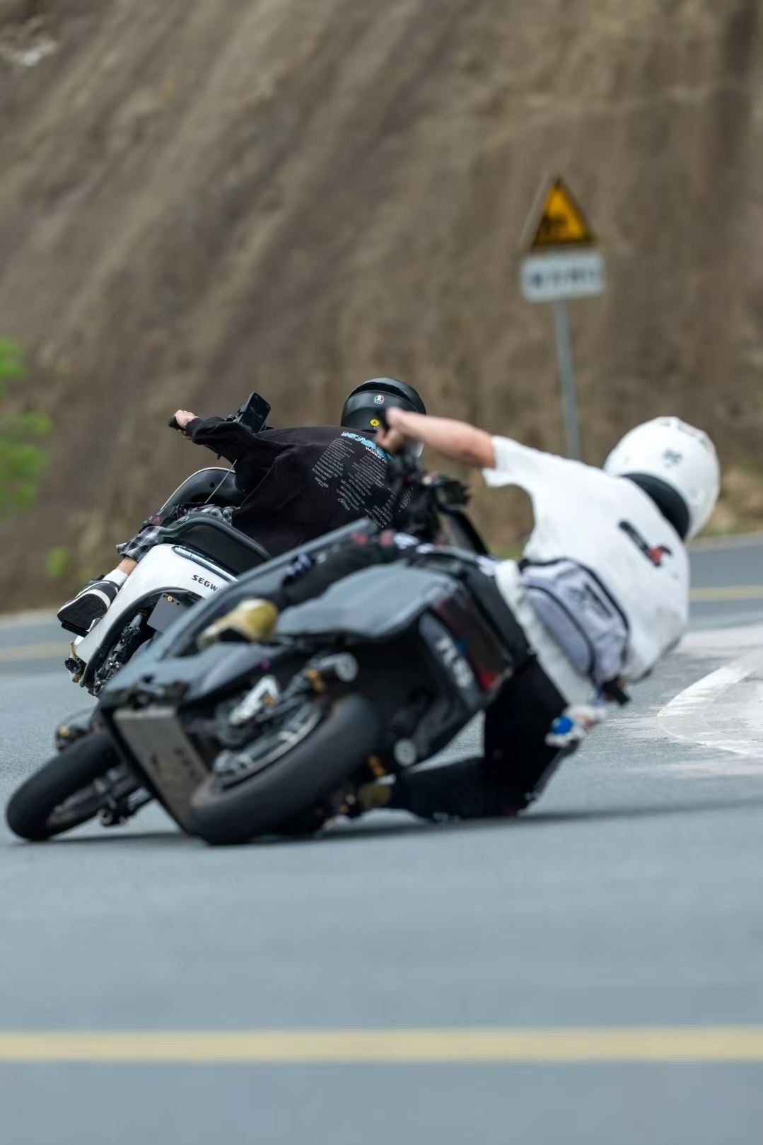 车若初见 以为是大神，结果是走神