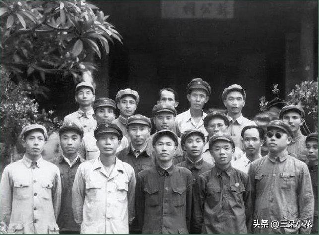 1940年，一员猛将刚升任旅长，却突然离开前线要去延安，多年后他才吐露真言：我就