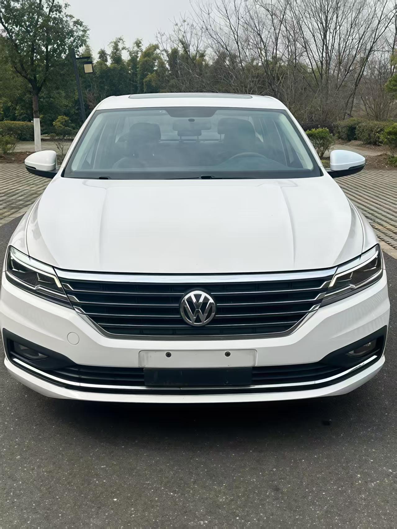 10万预算，二手大众朗逸怎么选？
实用至上，找准需求再入手。
最近新款朗逸终端优