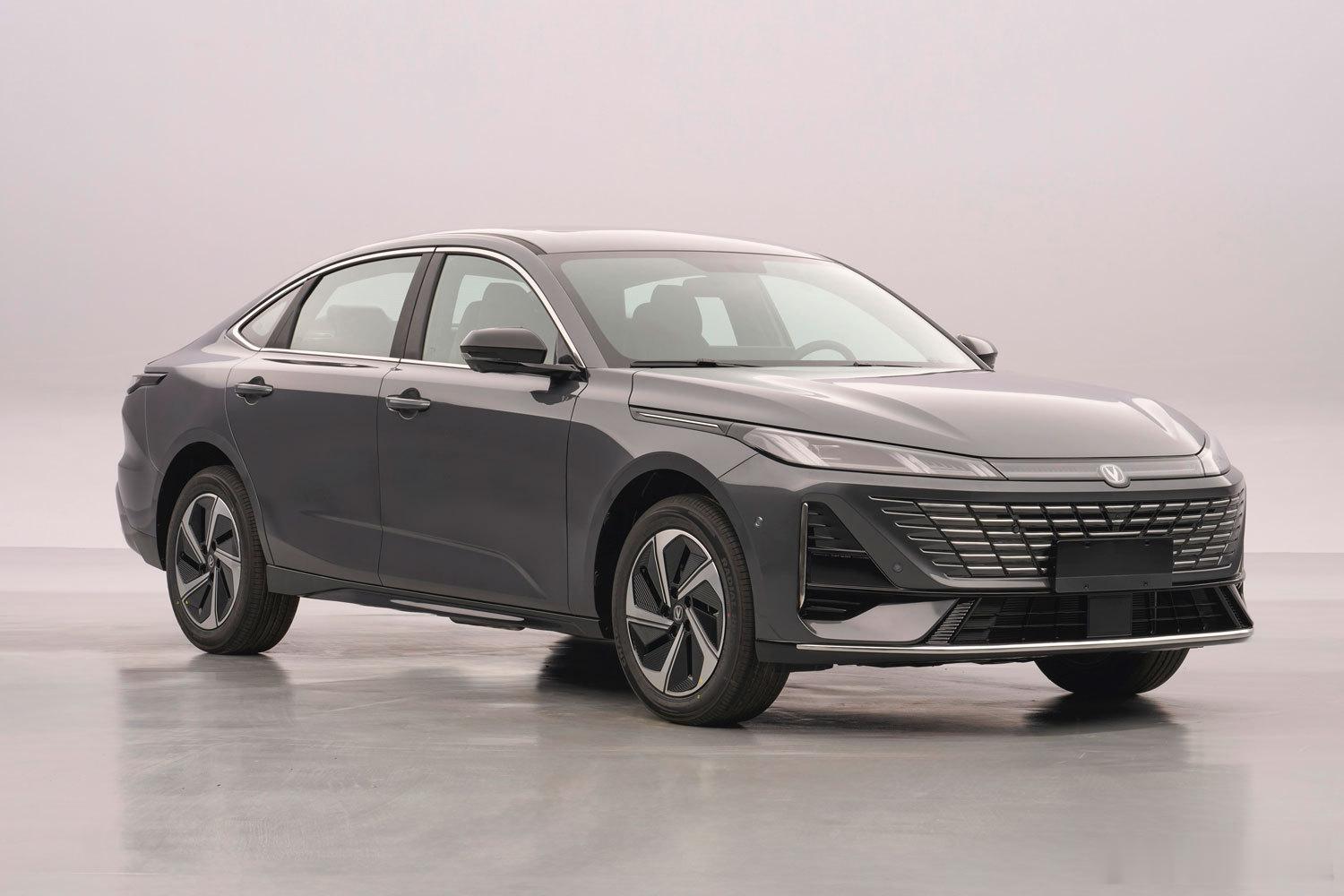 402批工信部新车目录，HEV蓝牌混动强势回归！版本更新到——增程的电池电量超过