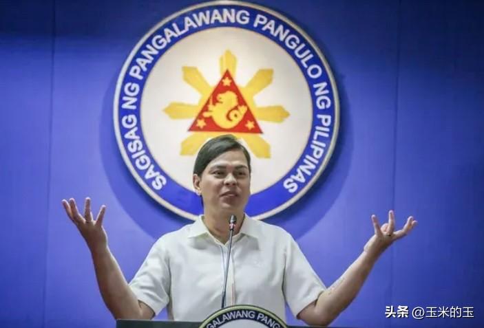 菲律宾副总统莎拉·杜特尔特愿意让新上任的监察长克里斯平·雷穆拉审查她的资产、负债