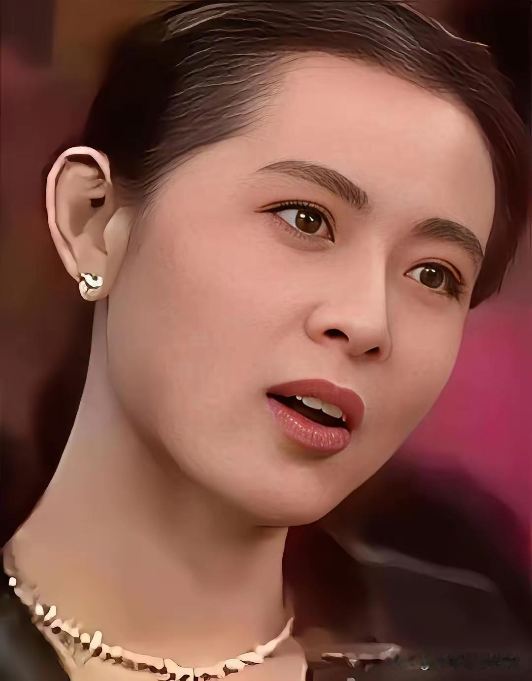 王铎：有人说，倪萍不该变成这个样。你说呢？