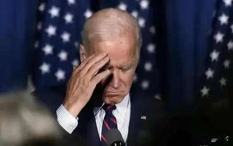 被冷落！
一个说为了国家利益退出大选我绝对不信，资本及家丑要挟后的结果！后面老特