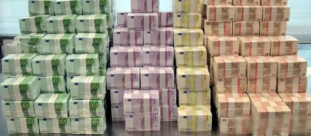 俄罗斯450:0全票通过，普京随时准备“以牙还牙”
俄罗斯国家杜马最近做出一项强