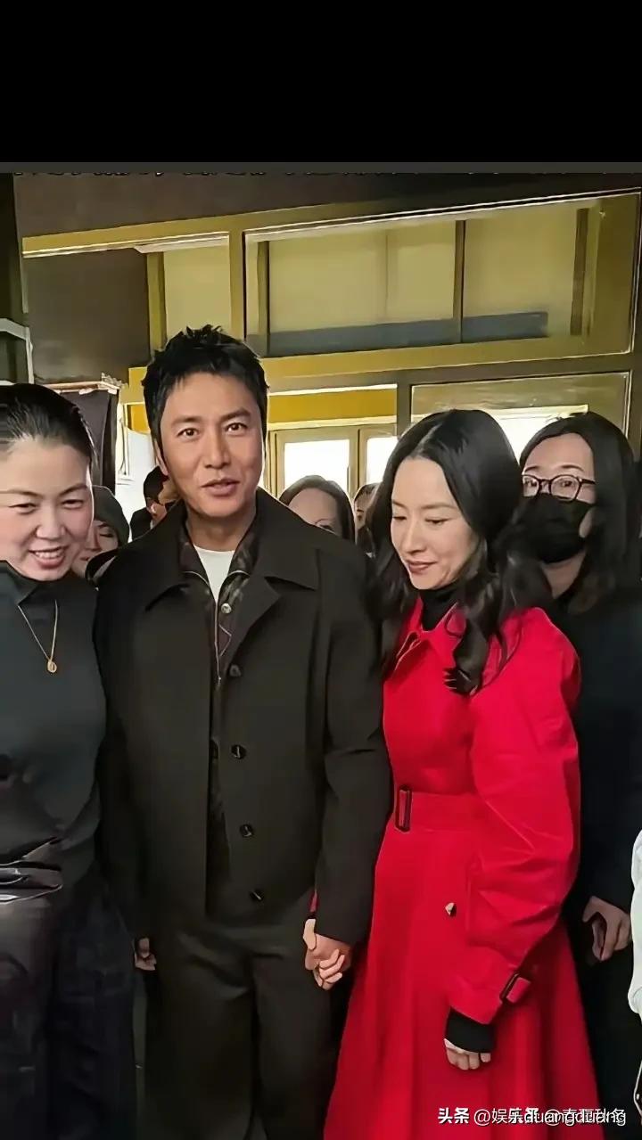 都说陈坤变了，那么好友董洁难道看不出来吗？娱乐聚焦