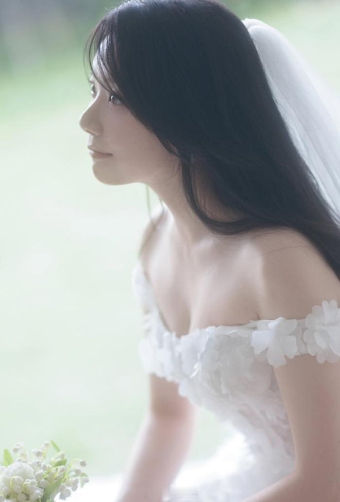 【歌手Tymee与视觉艺术家Lee Ha喜结连理】Tymee表示“我要结婚了。我