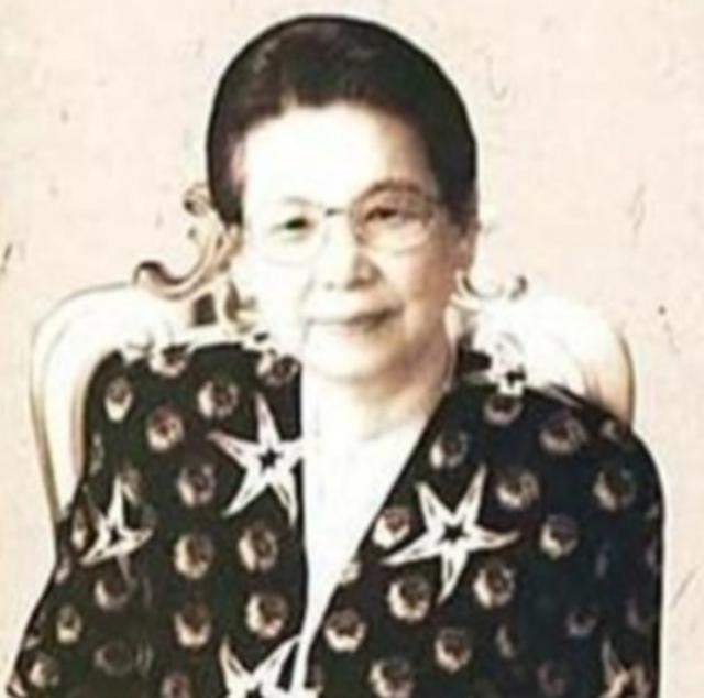 1988年，杨尚奎遗孀水静要去美国，李先念得知后，立马下令：“查查领事馆发证的人