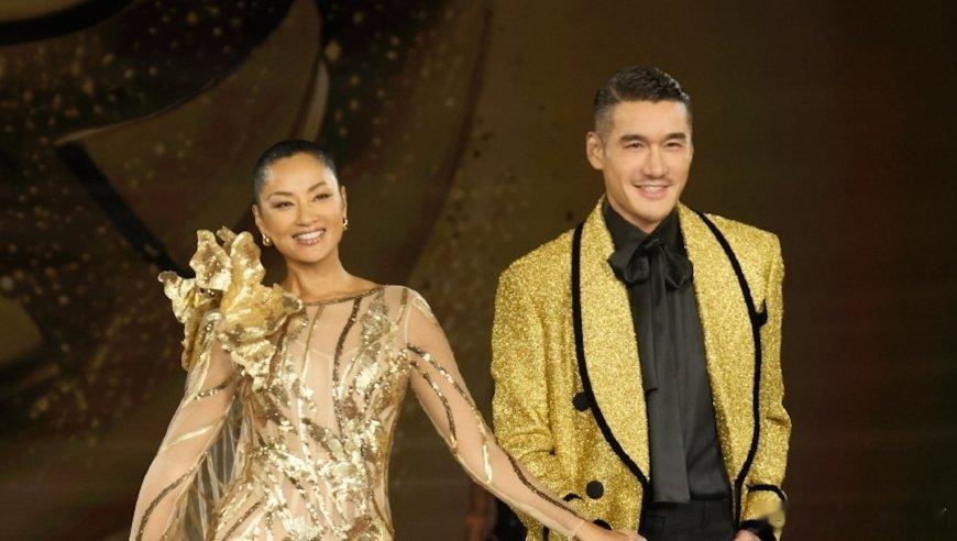 凤凰新闻【瞿颖胡兵北京春晚演绎神仙友情，被问为什么没在一起，回应我们这样挺好】瞿