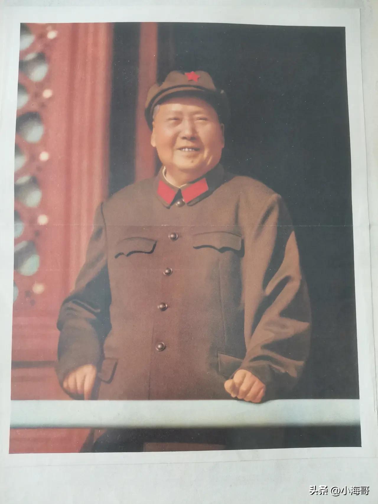 致敬毛主席：
烽烟淬就昆仑骨， 星火燎原赤县天。
重整山河挥巨手， 敢教日月换新