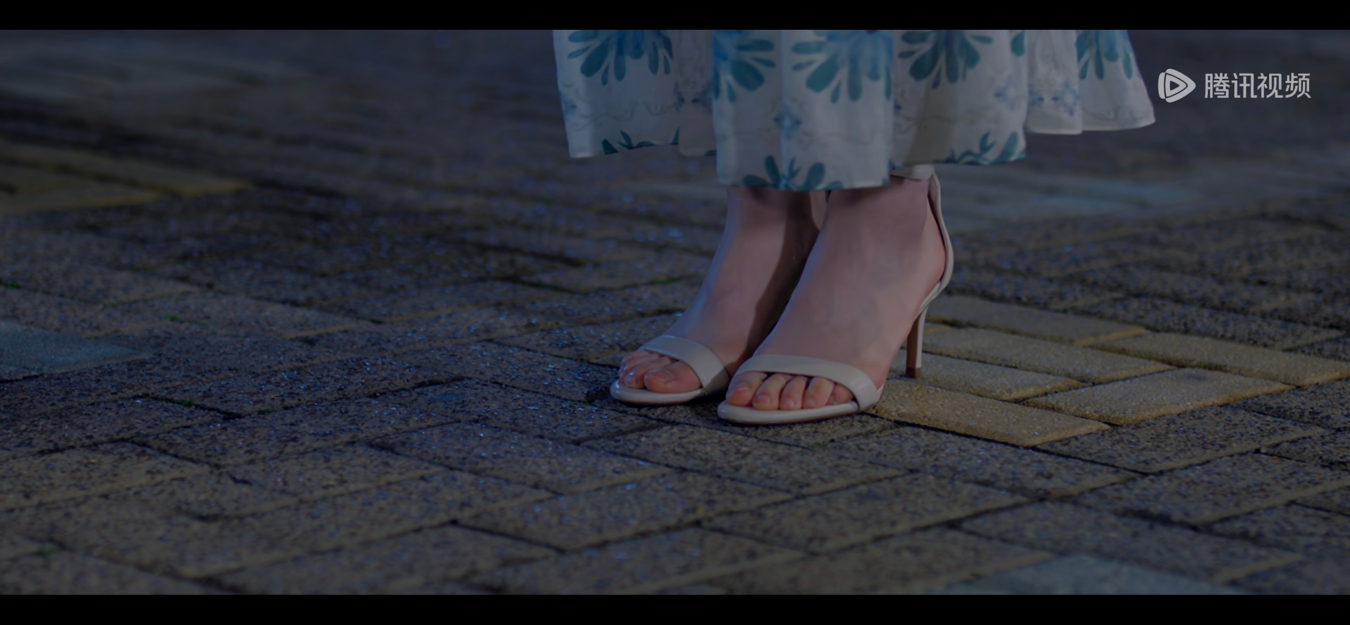 感受到男二对女主的PUA了，想给他两拳 