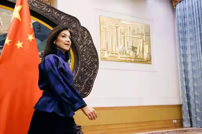 德国经济部长北京喊话布鲁塞尔：欧盟对华任何举措不得损害欧洲出口利益

据德新社、