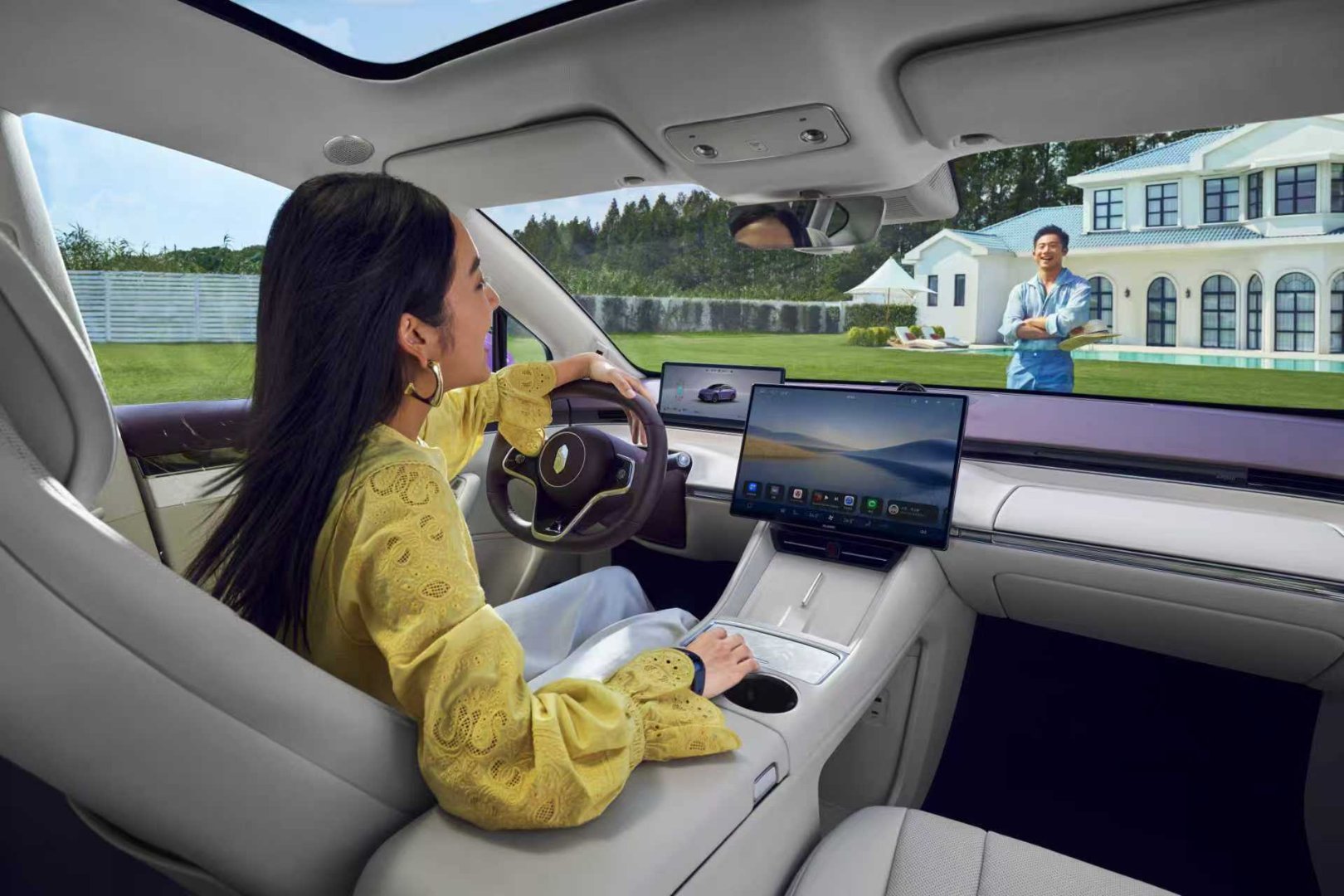 余承东官宣智界新色活力橙被智界R7的活力橙狠狠圈粉！取自破晓曙光的设计灵感，让车