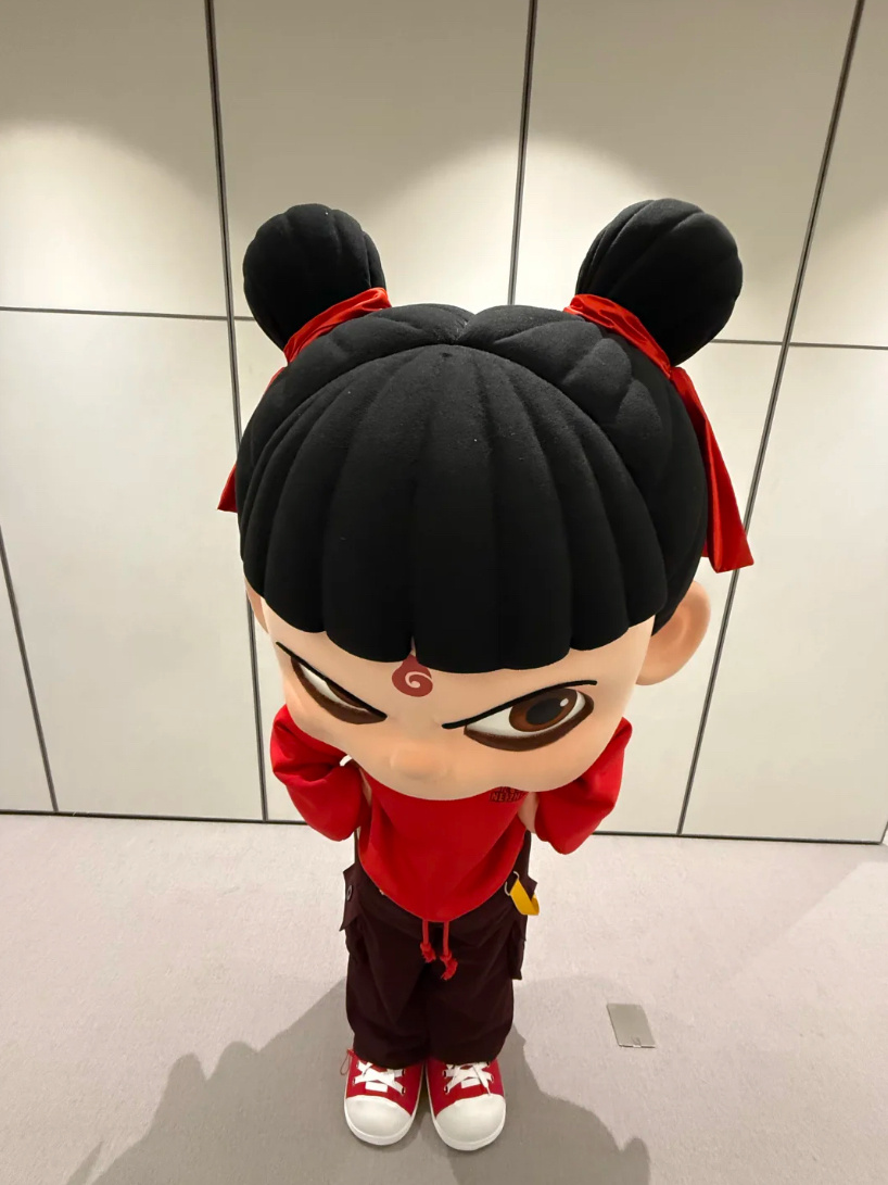 怎么样丫头[哪吒使坏]小爷扛住这个刁钻镜头了吗[哪吒使坏] ​​​