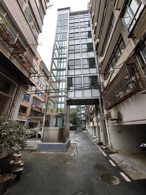 （原创）旧楼加装电梯能少数服从多数吗？

现在很多地方的老楼，政府都提倡加装电梯