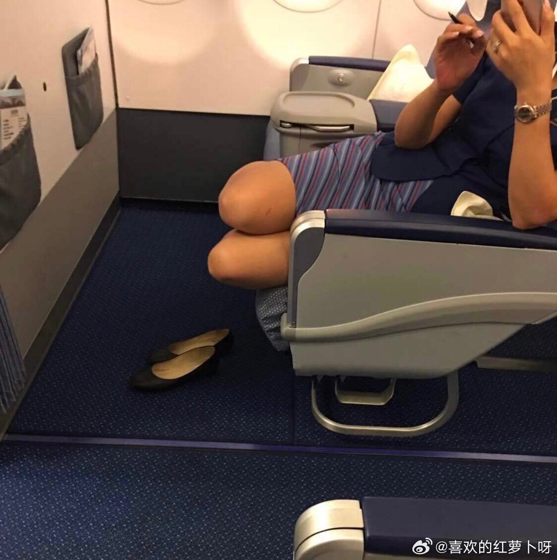 空姐也是很辛苦的～ ​​​