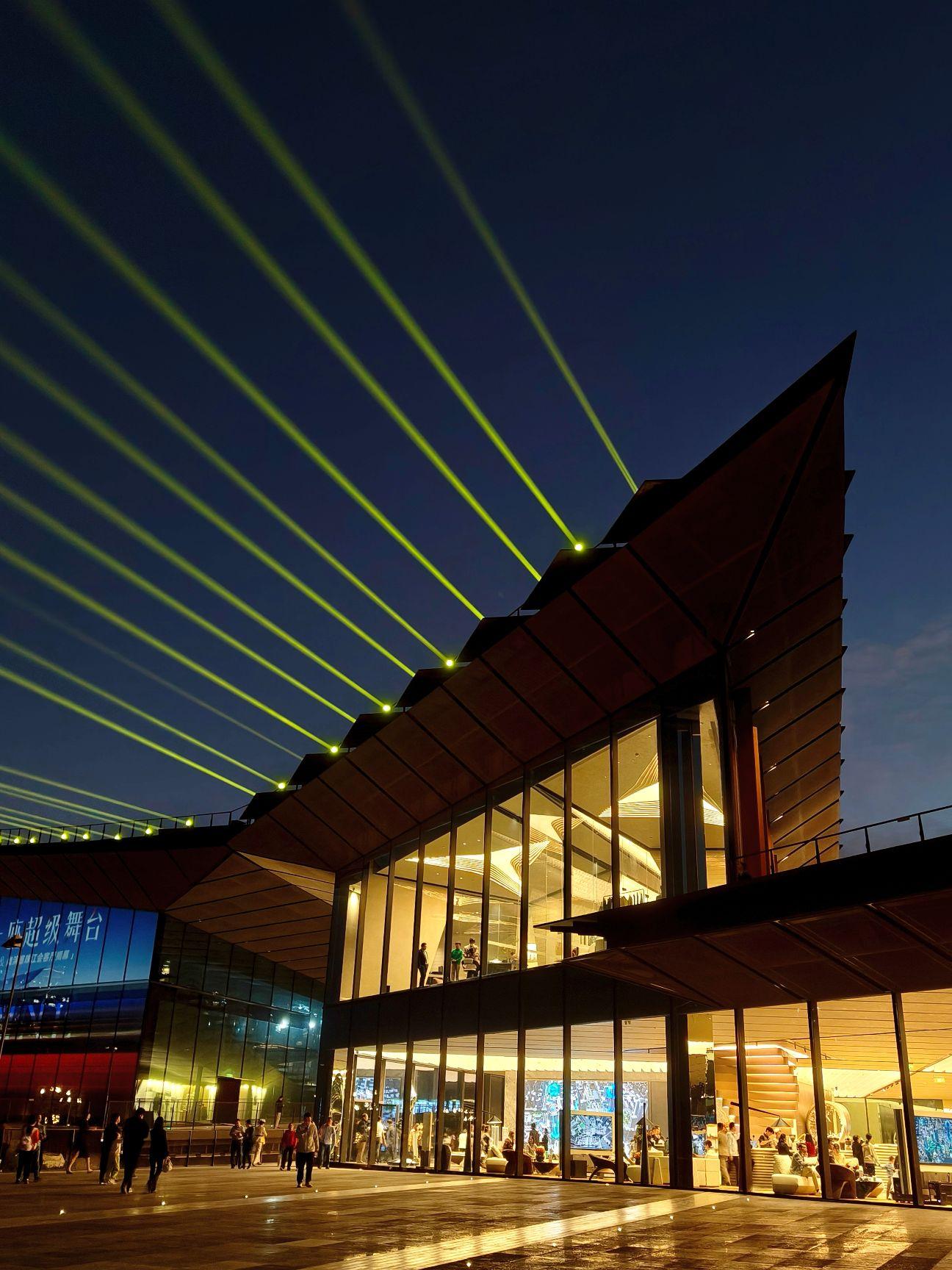 广州这场活动太哇塞！ 隈研吾设计+超模走秀，广州这场活动太哇塞！