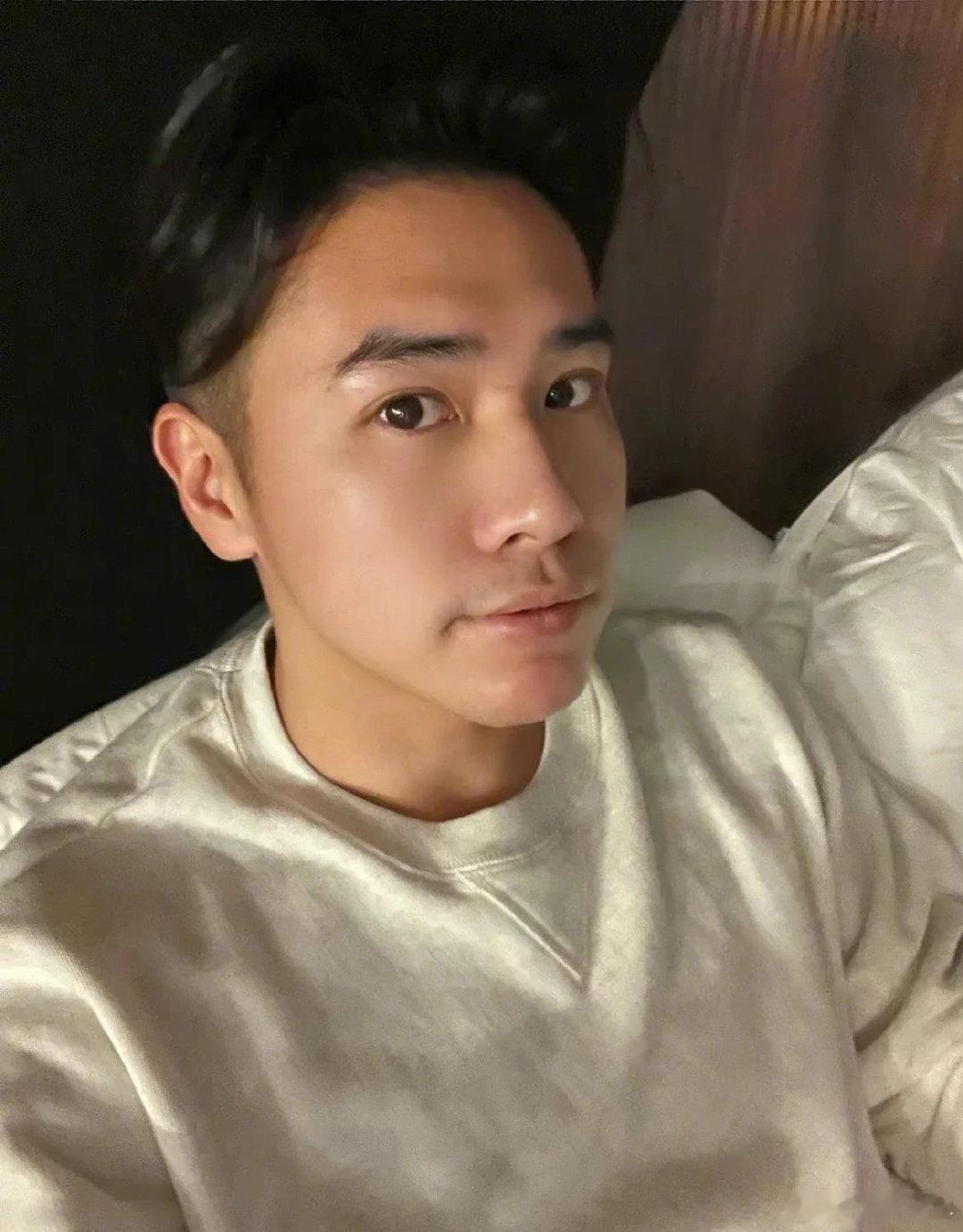 欧弟回应全家移居日本 欧弟全家移居日本，之前不是还否认过... 欧弟全家移居日本