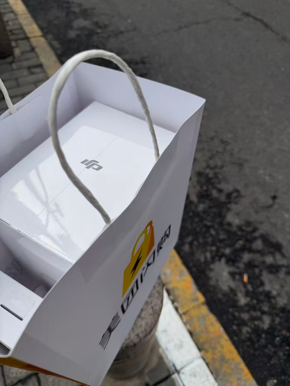 美团闪购大疆新品开售大疆愿意把大疆Pocket4/4P放在美团闪购开售，足以证明