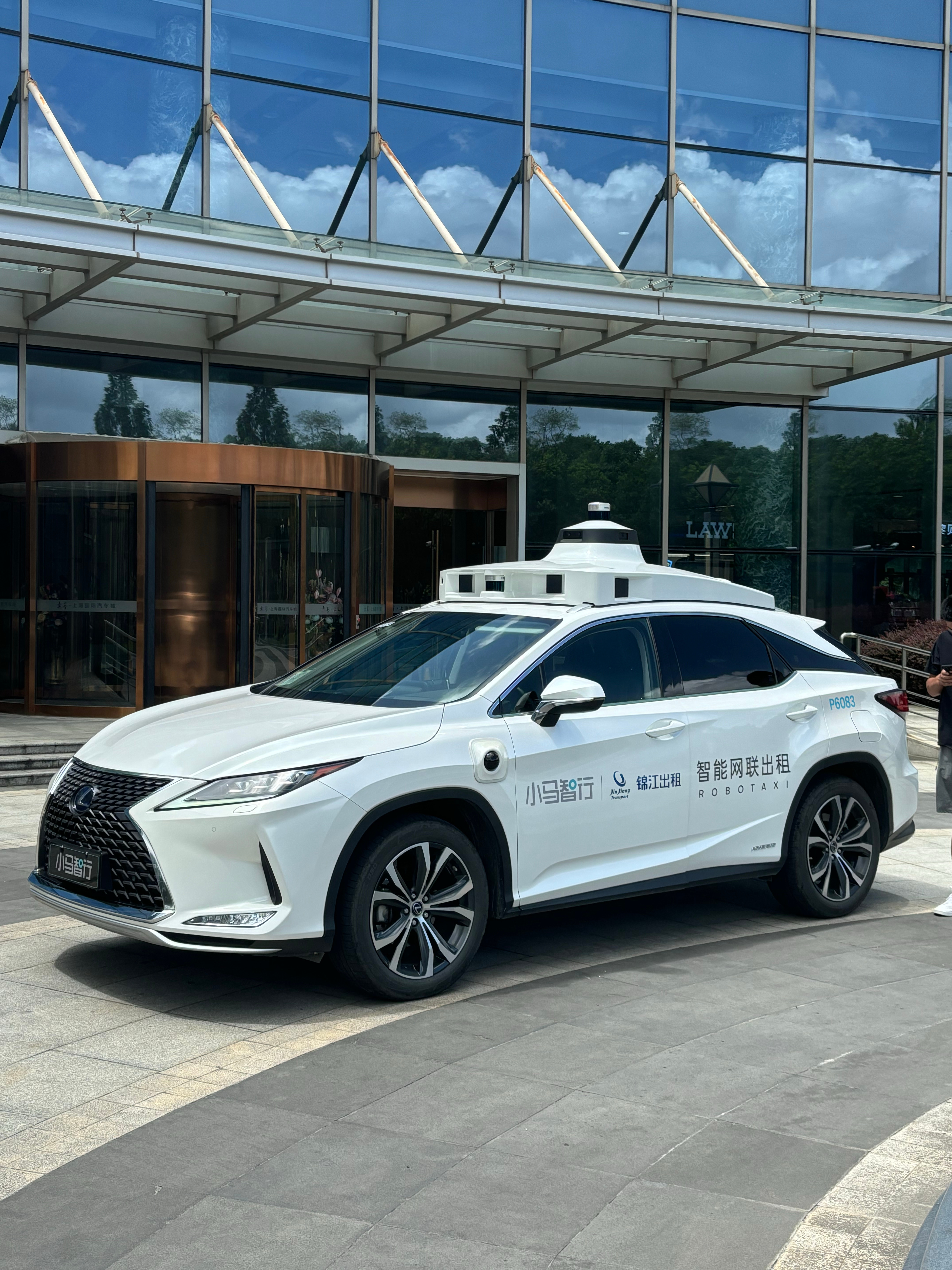 李斌：Robotaxi的故事一点都不激动人心，也不是那么大的生意，那么多辛苦工作