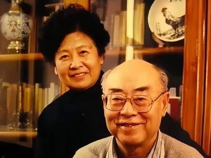 1988年报刊上刊登的“氢弹之父”几个字映入眼帘时，孙玉芹心口的疑惑总算是解透啦