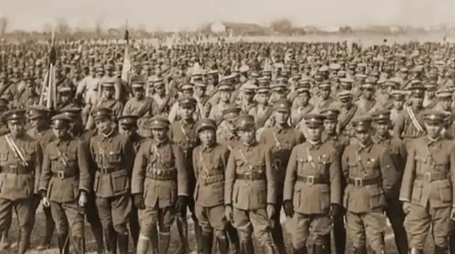 张学良要是当年硬刚日本，能躲过抗战吗？


九一八事变前，日本关东军早就盯上满洲