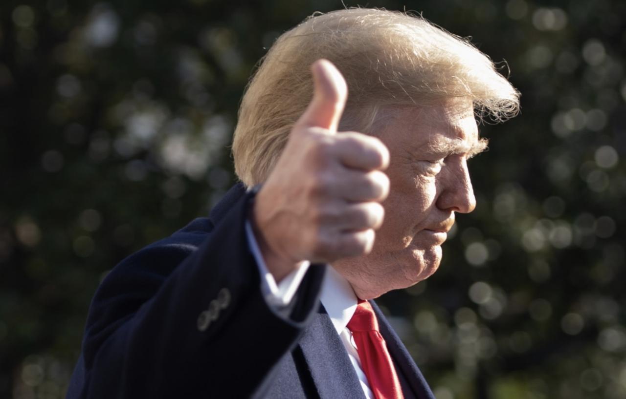 特朗普又来了，海峡关不关，我都想撤，这话你信吗？
又是那个熟悉的味道。特朗普最近