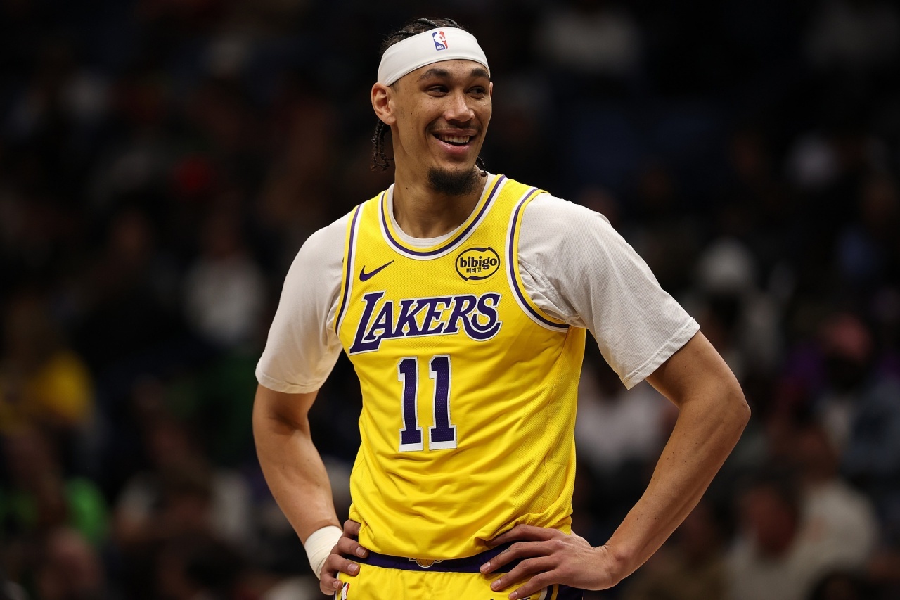 海斯入籍斯洛文尼亚还差最后的手续，马上要和东契奇成为国家队队友了。这也意味着，海